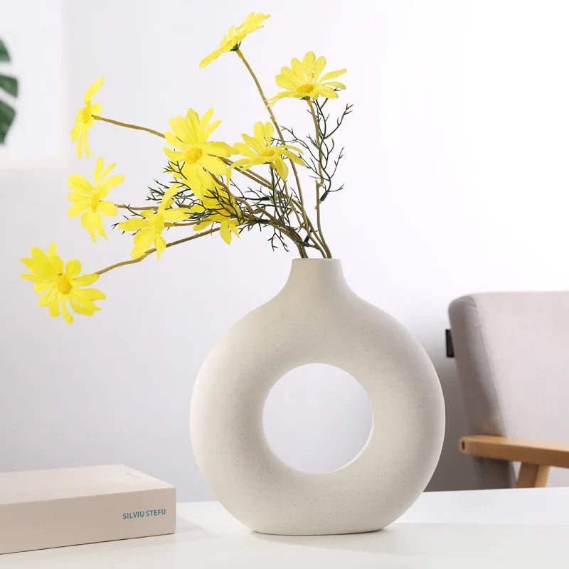 Nordic Vase Circular Hollow Ceramic Donuts Flower Pot